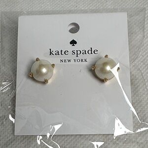 Kate Spade Gold and Pearl Stud Earrings – OS (NWT)